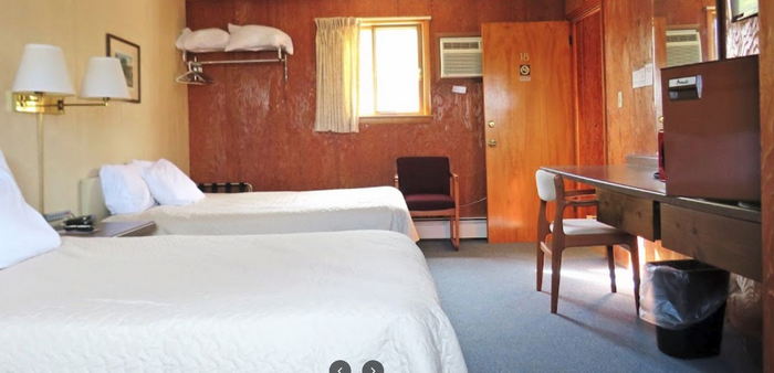 Indianhead Motel - From Web Listing (newer photo)